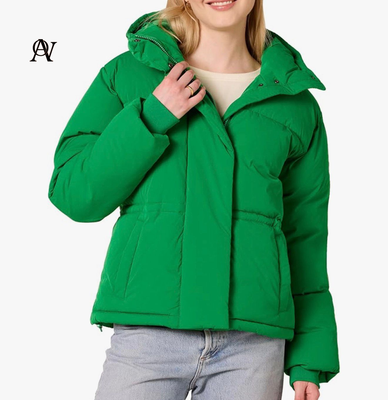 Water and snow resistant padded jacket for women in green color